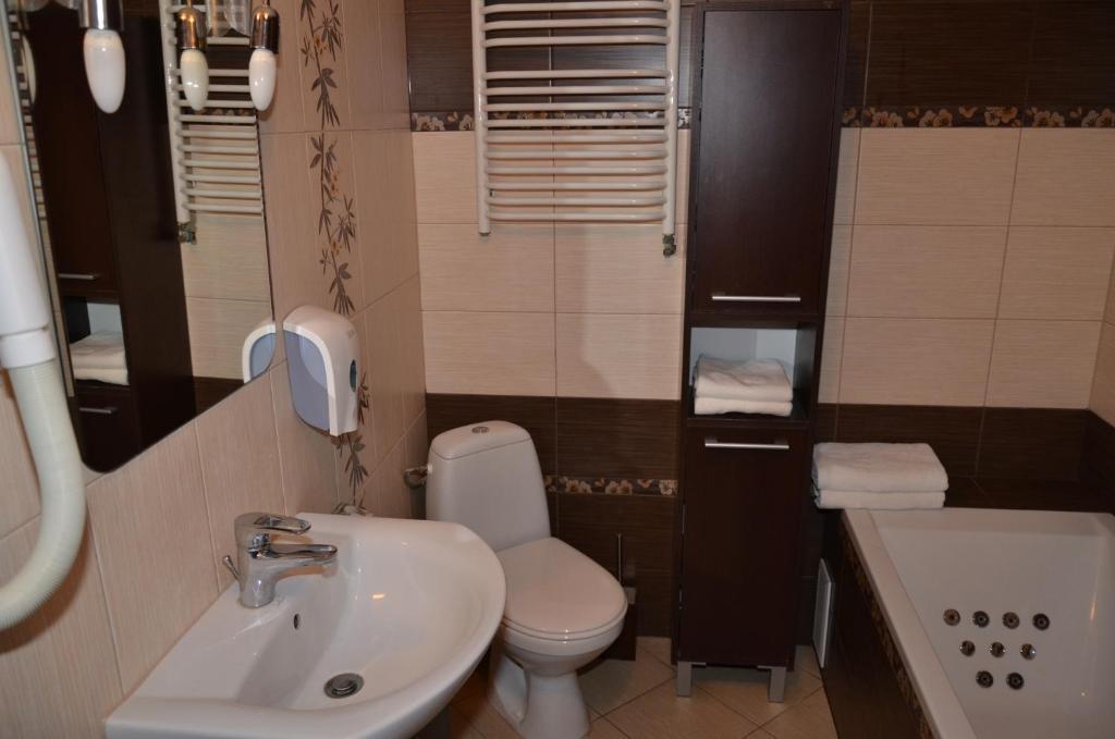 Karczma Michelle Hotel Ярковице Стая снимка